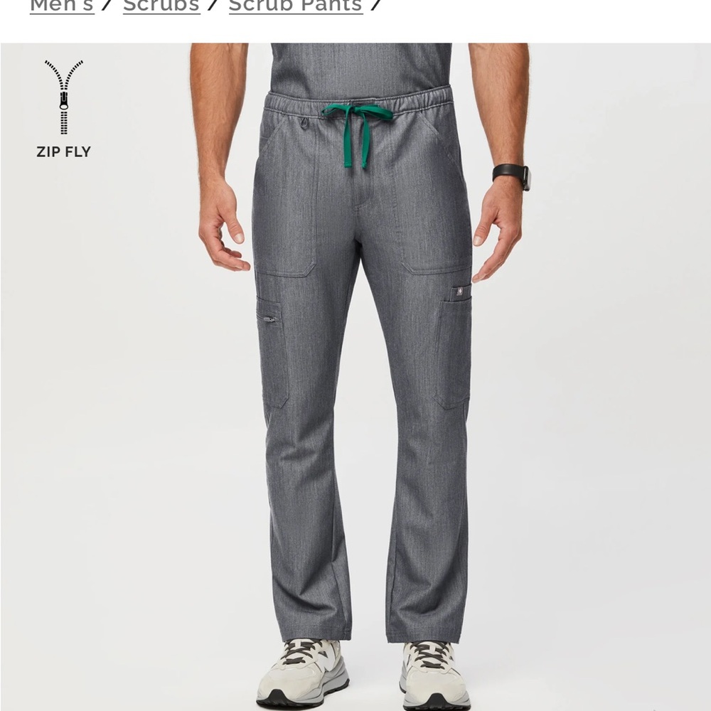 Figs XL Cairo Cargo Scrub Pant in graphite